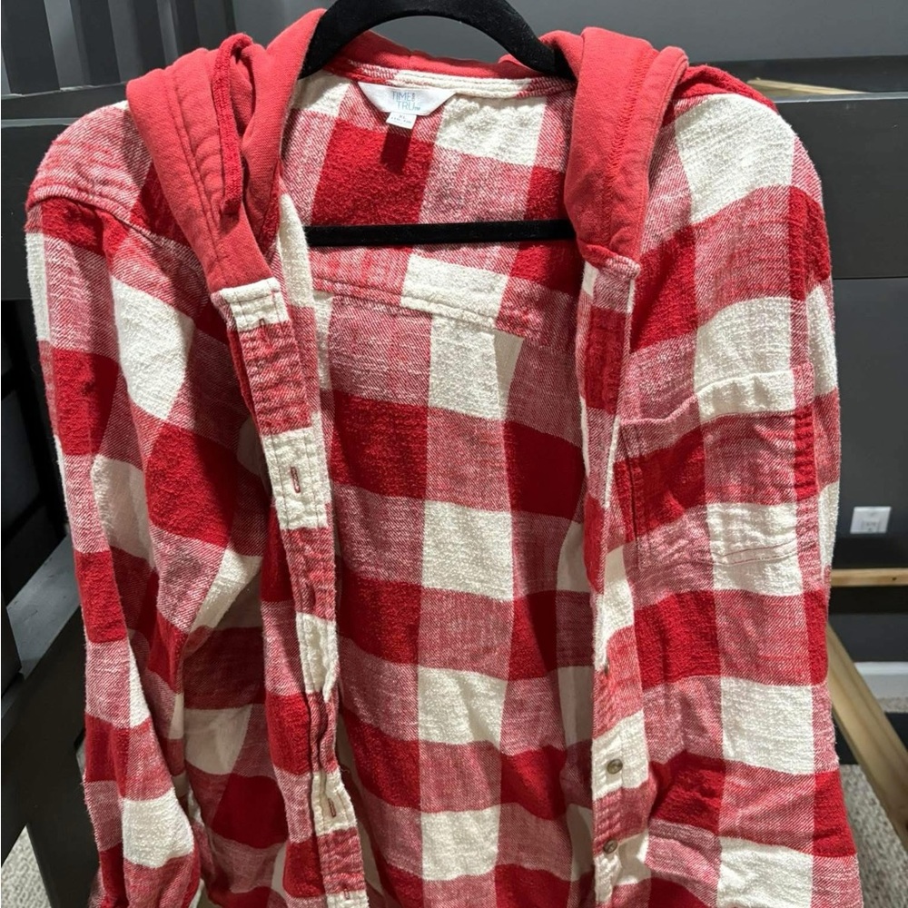 Time and Tru Red and White Plaid Hoodie Shirt